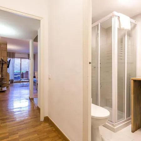 Find Calm At Cozy Sanctuary With Terrace